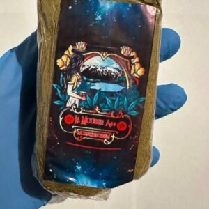 Mountain Farm Mousse classic mousse texture representing refined dry hash